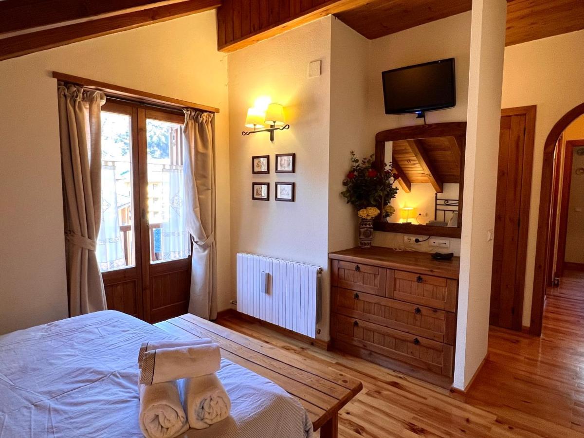 El Duplex De Espot - L'Amfitriona Apartment Ngoại thất bức ảnh